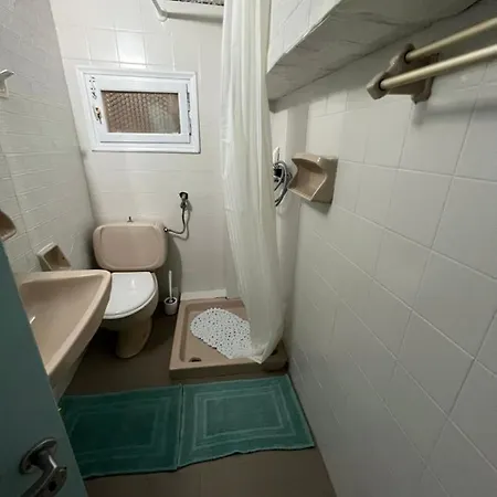 Daire Ciel Apartment, 5 Minutes Walk From Beach! Ipsos