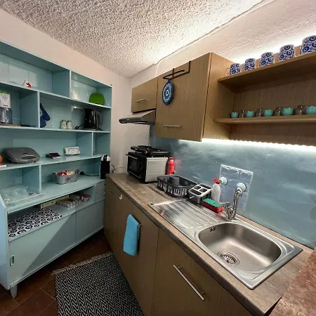 Ciel Apartment, 5 Minutes Walk From Beach! *