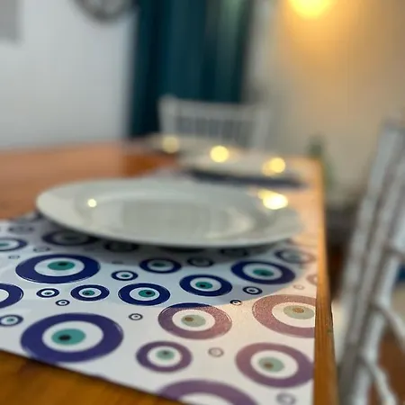 Appartement Ciel Apartment, 5 Minutes Walk From Beach! Ýpsos